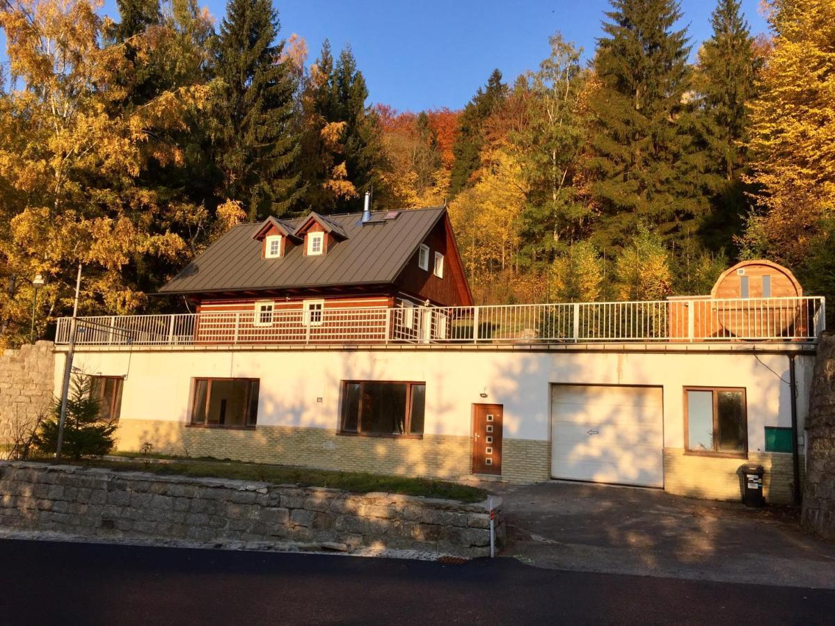 Roubenka Ella Villa Desná Exterior foto